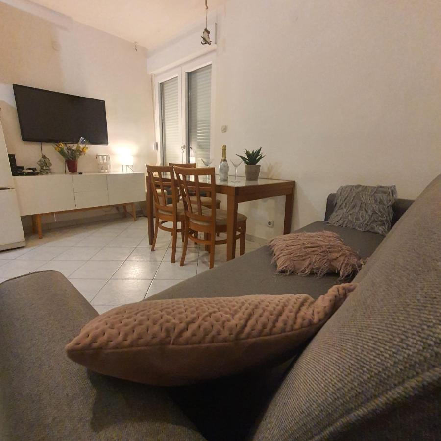 Apartman Monika Near The Beach Split Bagian luar foto